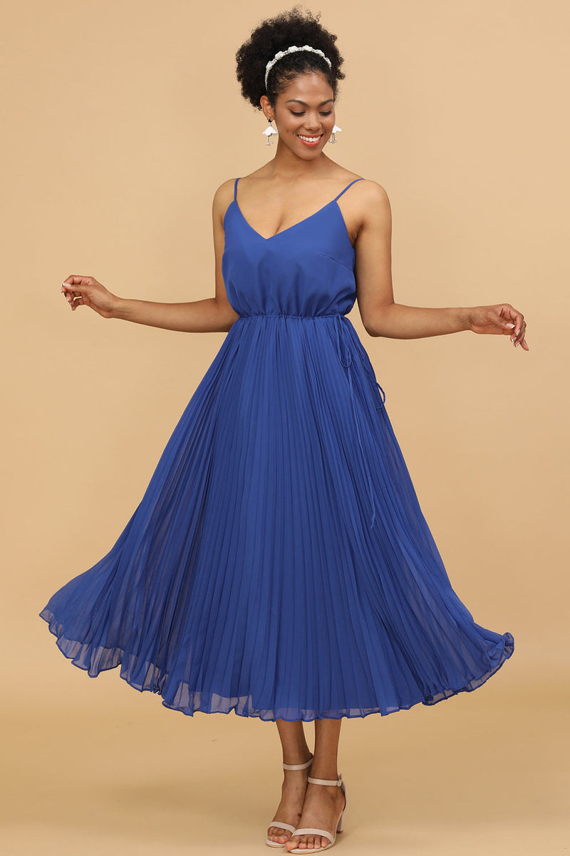 Załaduj obraz do przeglądarki galerii, Królewska Niebieska Midi Sukienka Plisowana Dla Druhny
