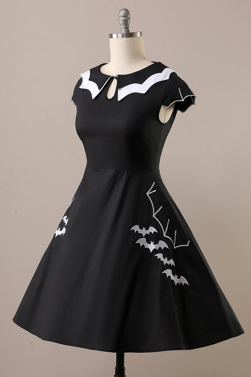Załaduj obraz do przeglądarki galerii, Sukienka z nadrukiem halloweenowego nietoperza