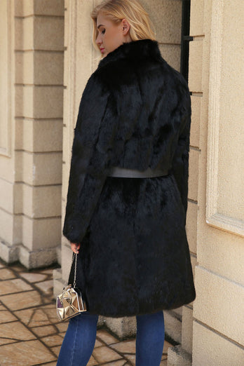 Czarny długi płaszcz ze sztucznego futra z paskiem