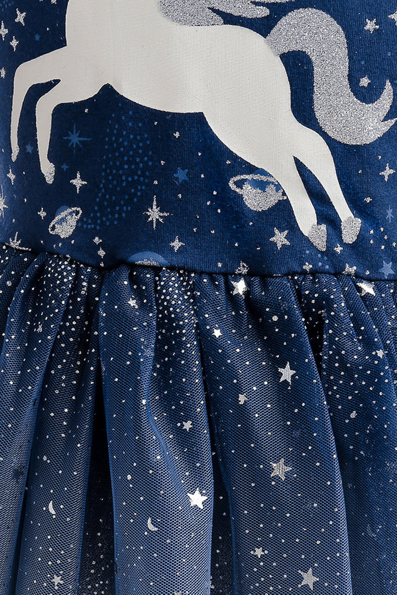 Załaduj obraz do przeglądarki galerii, Granatowa Tiulowa Sukienka Dziewczęca Z Nadrukiem Jednorożca