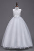 Załaduj obraz do przeglądarki galerii, A-Line Tiul Białe sukienki dziewczęce z kokardą