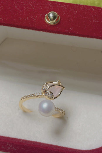 Biały perłowy pierścień