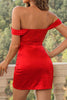 Załaduj obraz do przeglądarki galerii, Off The Shoulder Red Krótka sukienka Homecoming z marszczeniami