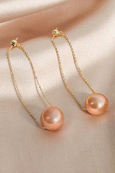 Różowe damskie kolczyki z łańcuszkiem perłowym
