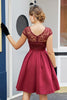 Załaduj obraz do przeglądarki galerii, Bordowa Sukienka Retro w stylu lat 50-tych z Koronką