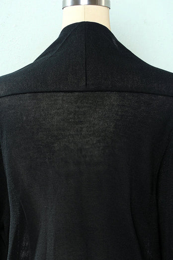 Czarny sweter z dzianiny z długim rękawem