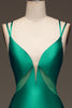 Załaduj obraz do przeglądarki galerii, Zielona Satynowa Sukienka Na Studniówkę Z Głębokim Dekoltem W Serek I Sznurowanymi Plecami