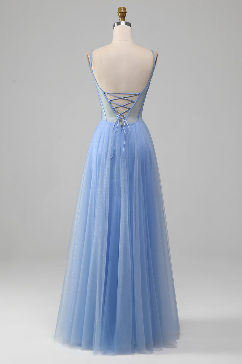 Załaduj obraz do przeglądarki galerii, Jasnoniebieska Tiulowa Sukienka Na Studniówkę Z Dekoltem W Szpic Z Aplikacjami