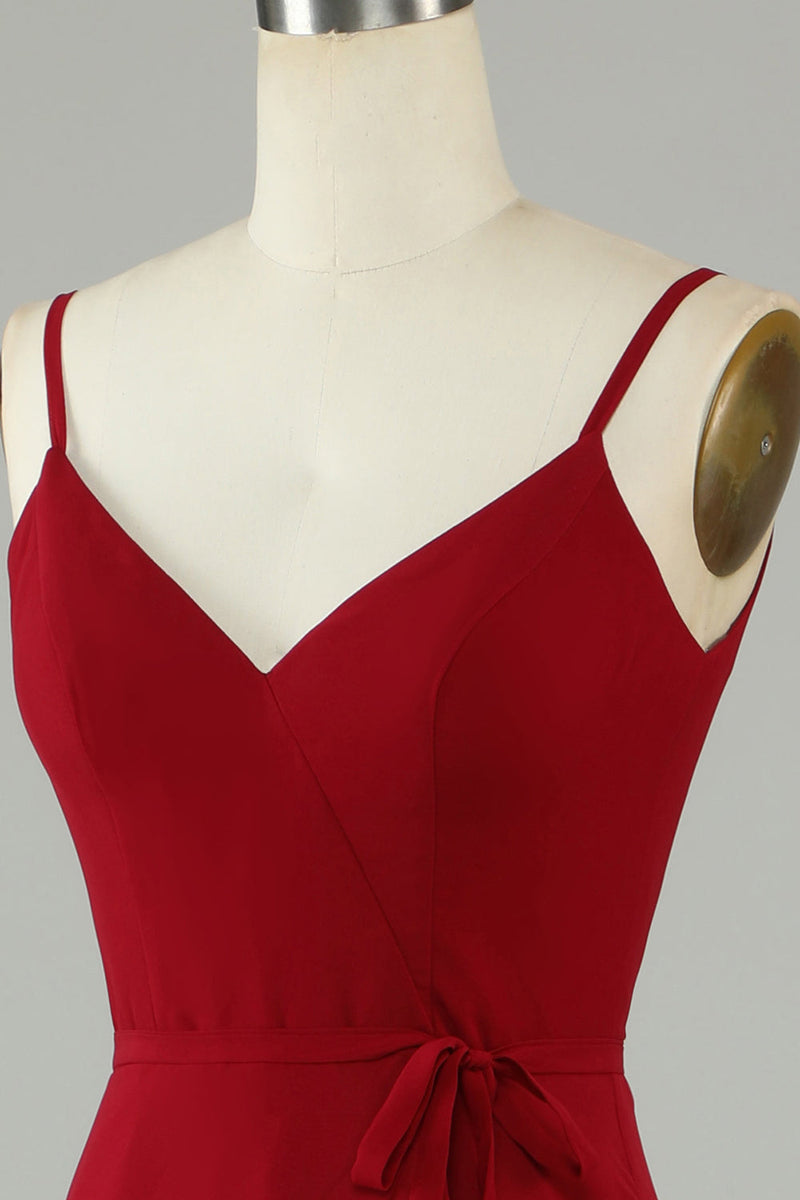 Załaduj obraz do przeglądarki galerii, Szyfonowe bordowe ramiączka spaghetti Długa sukienka druhny z marszczeniami
