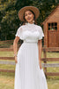 Załaduj obraz do przeglądarki galerii, Kość Słoniowa Vintage Suknia Ślubna Z Koronką