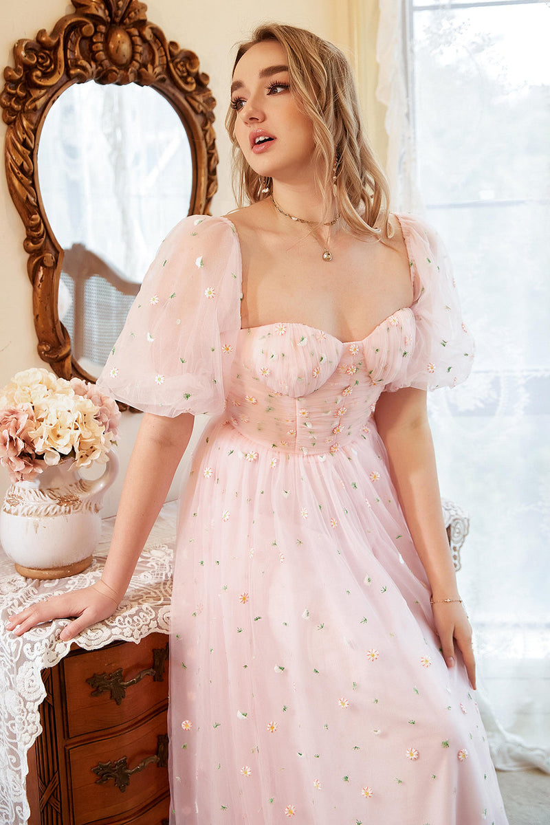 Załaduj obraz do przeglądarki galerii, Plus Size Tiulowa Różowa Sukienki Na Studniówke z Haftem