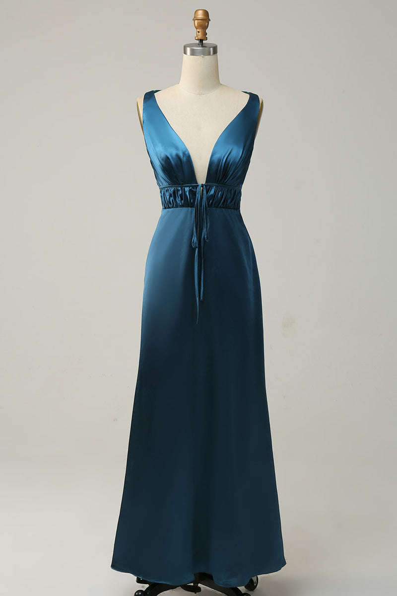 Załaduj obraz do przeglądarki galerii, Atramentowa niebieska satynowa długa sukienka dla druhen