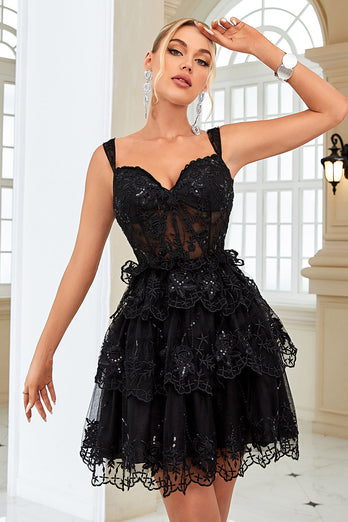 Cute A Line Czarny gorset warstwowy krótki homecoming sukienka z koronką