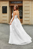 Załaduj obraz do przeglądarki galerii, Biała tiulowa suknia ślubna w kształcie litery A z aplikacjami