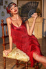 Załaduj obraz do przeglądarki galerii, Błyszcząca Czerwona Cekinowa Sukienka Lata 20 Z Frędzlami z Zestawem Akcesoria