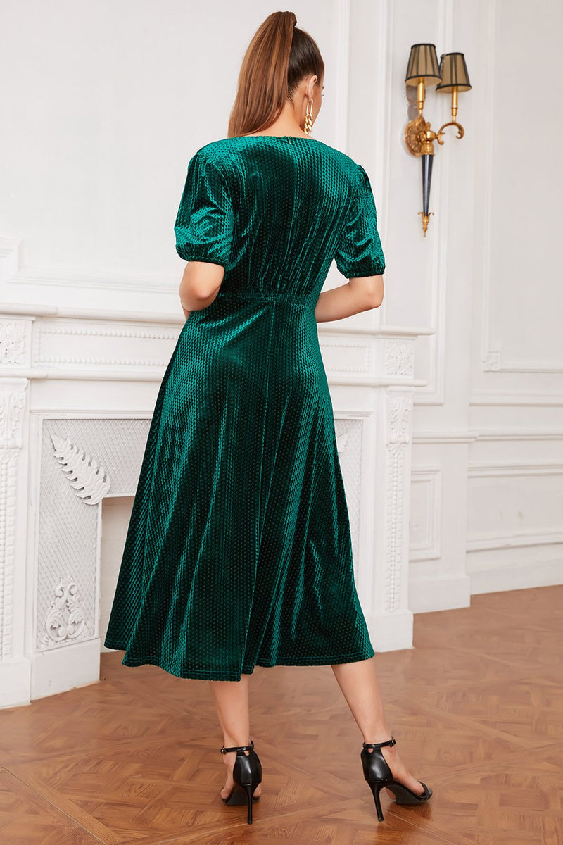 Załaduj obraz do przeglądarki galerii, Sukienka Green Velvet Party