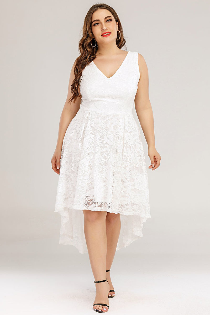 Załaduj obraz do przeglądarki galerii, Biała Koronkowa suknia asymetryczna Plus Size