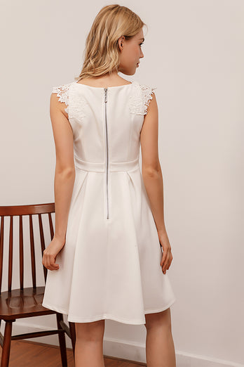 Biała Sukienki Lata 50 z Koronki