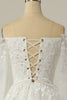 Załaduj obraz do przeglądarki galerii, Luksusowa Biała Suknia Ślubna z Odkrytymi Ramionami z Aplikacjami
