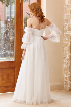 Biała tiulowa suknia ślubna z Odkrytymi Ramionami