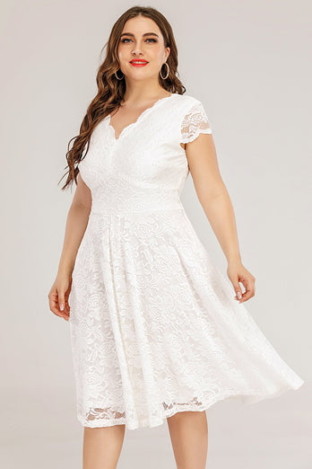 Plus Rozmiar Biała sukienka z koronki Midi