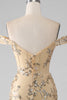 Załaduj obraz do przeglądarki galerii, Syrenka Off The Shoulder Złota Długa Sukienka Na Studniówkę Z Koralikami Z Rozcięciem