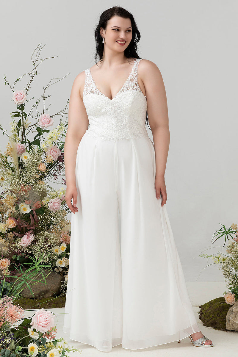 Załaduj obraz do przeglądarki galerii, Plus Size Biała Tiulowa Suknia Ślubna Z Elegancką Koronką